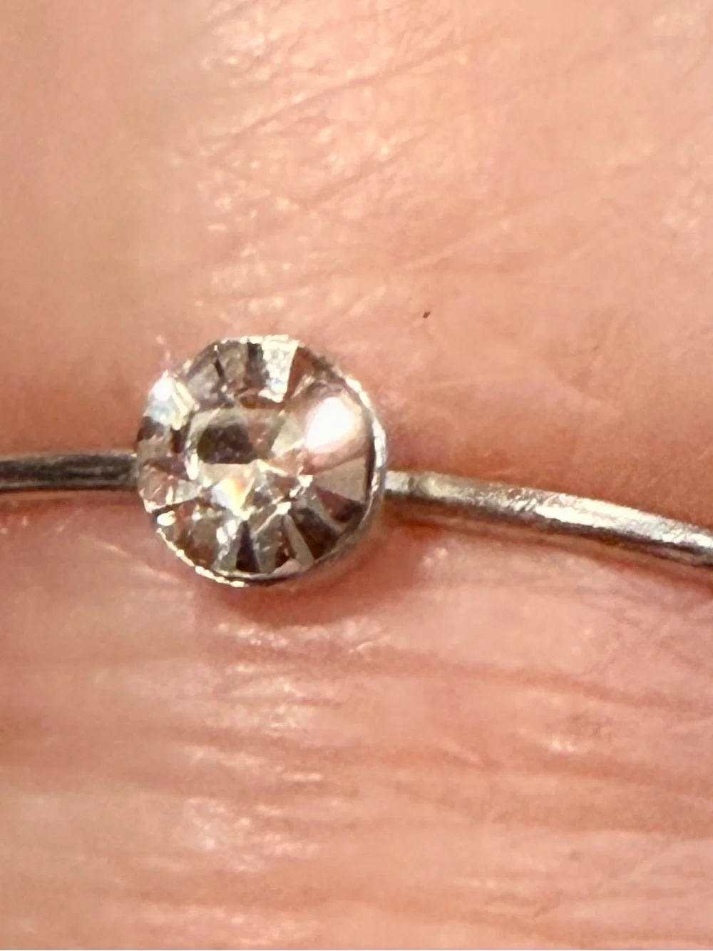 Silver tone Solitaire round cut Crystal Stackable Ring size 8